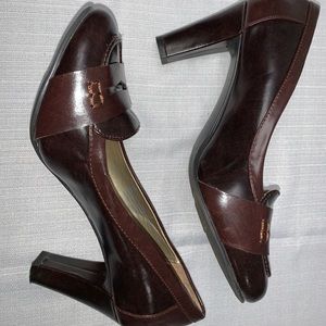 Naturalizer Heel
